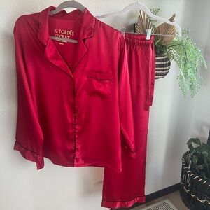 Gold Label Victoria's Secret Red Satin Pajama Set with Notched Collar